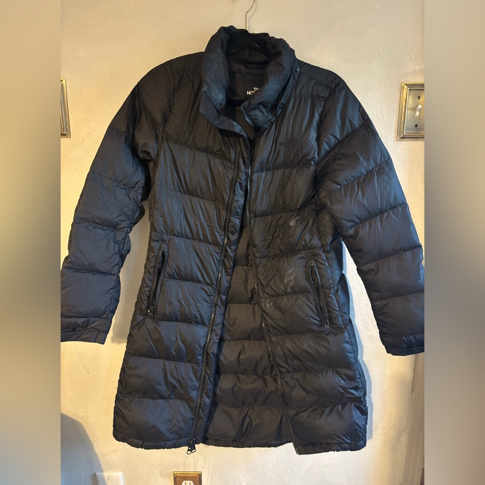 The‎ North Face Black Puffer Jacket size Small